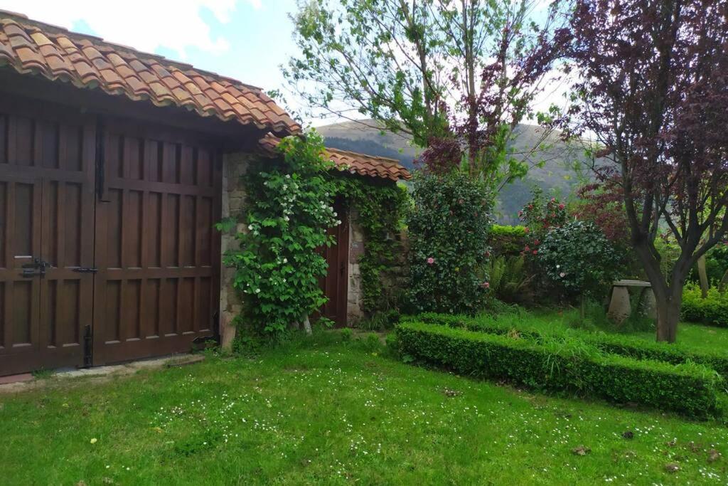 Casa Las Lindes Valle De Cabuerniga , Cantabria Exterior photo