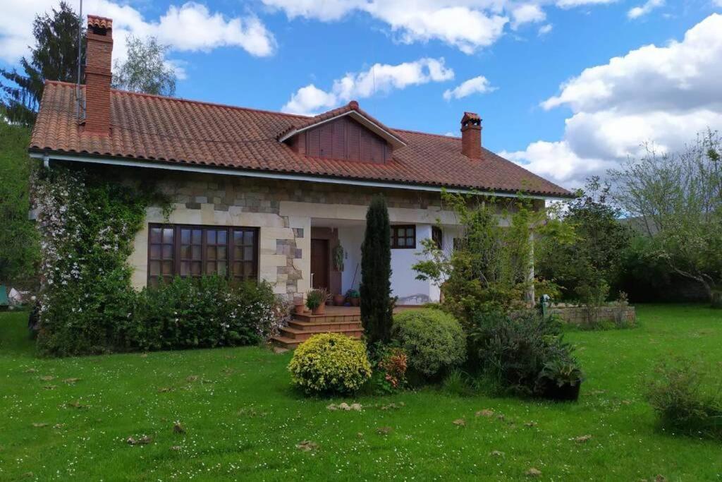 Casa Las Lindes Valle De Cabuerniga , Cantabria Exterior photo